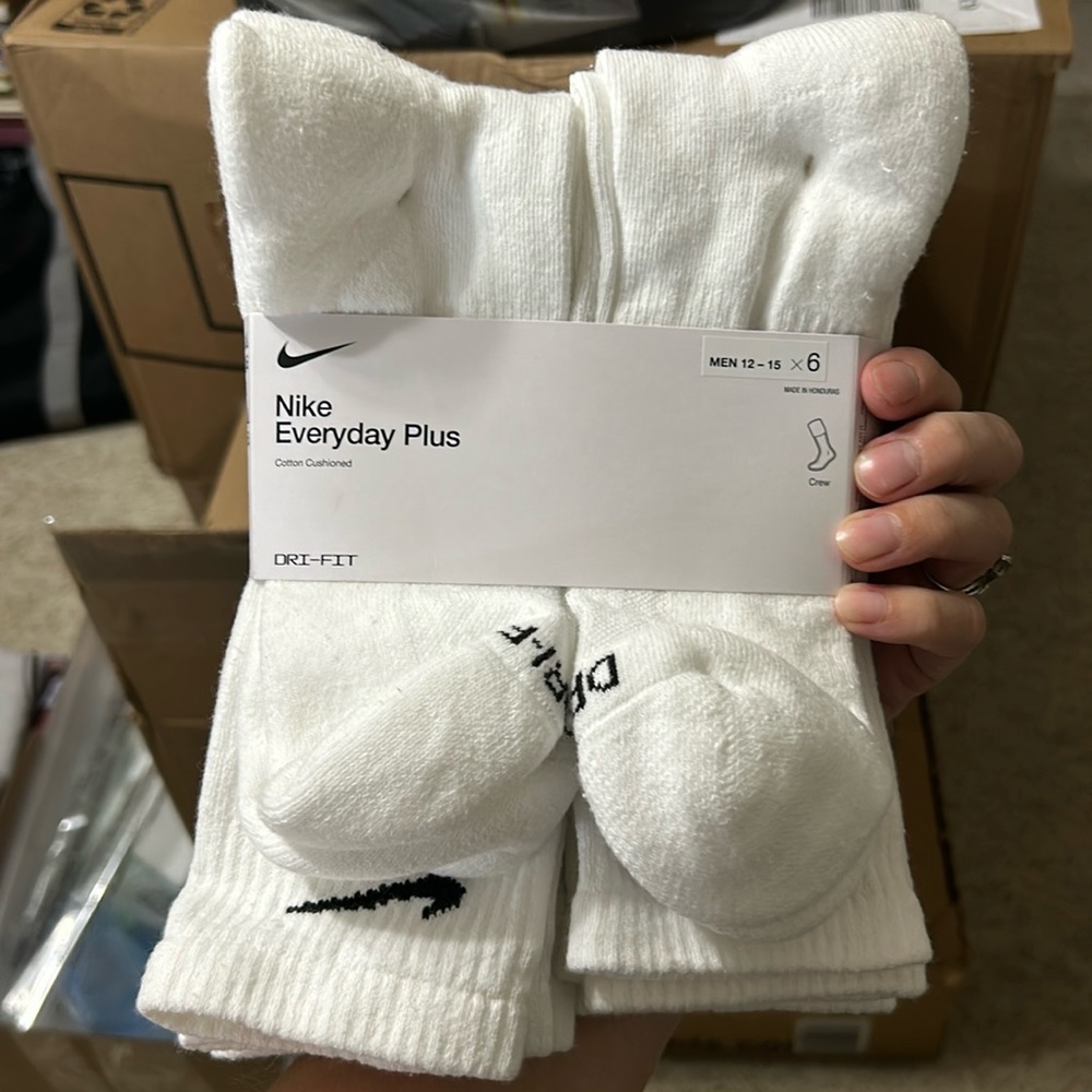 Nike everyday plus cotton cushioned men XLARGE (12-15) socks